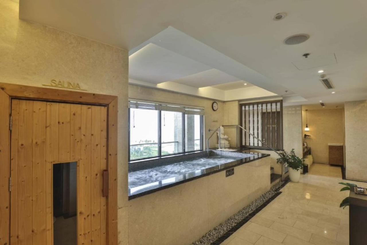 सहारा Vinpearl & Golf Nam 5*