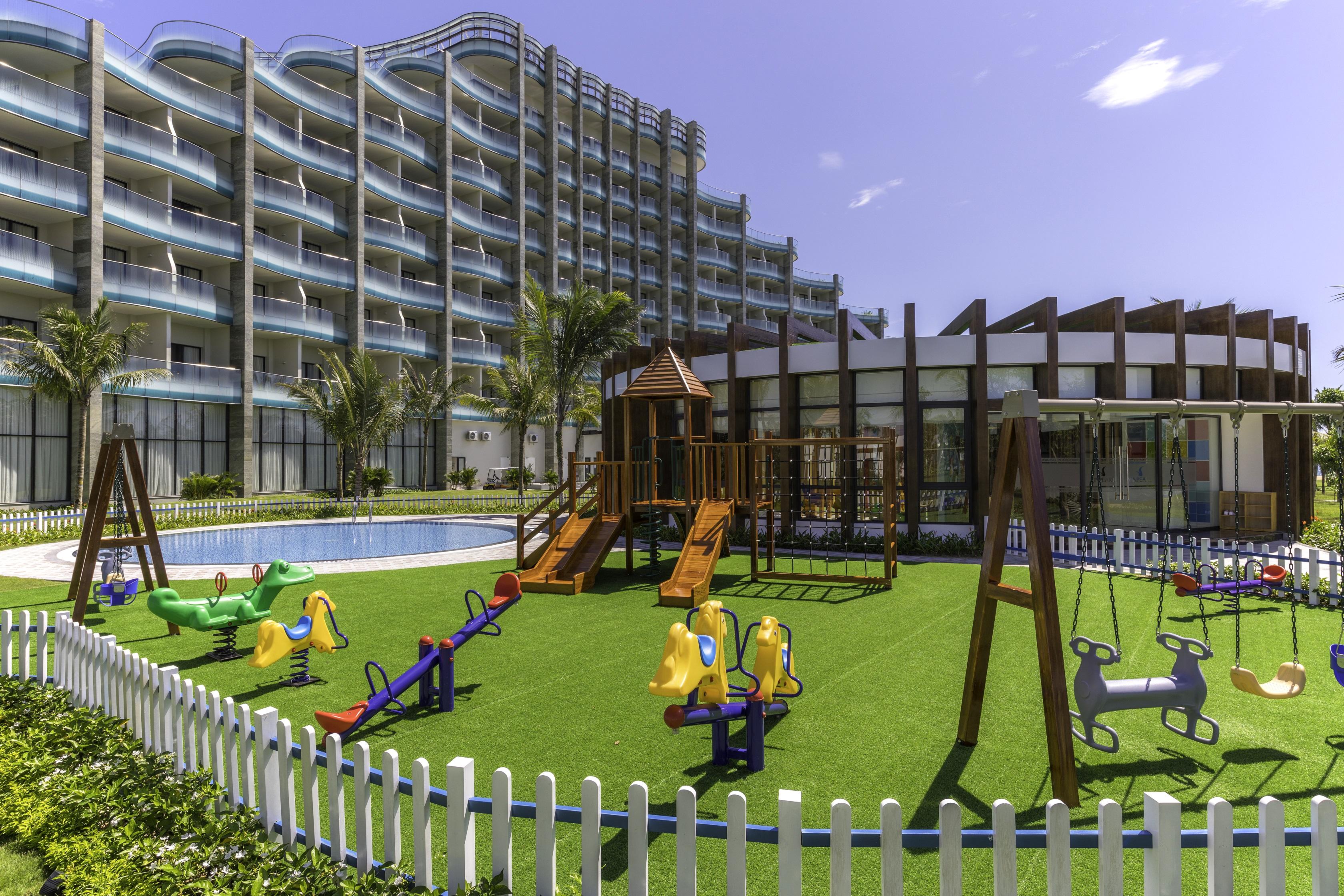 Курортный комплекс Vinpearl & Golf Nam 5*