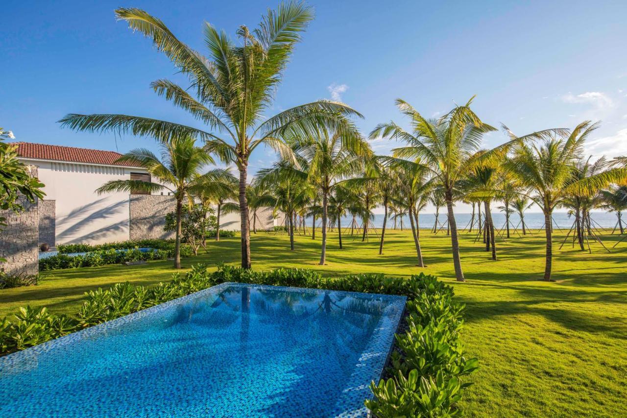 Vinpearl & Golf Nam Курортный комплекс Хойан