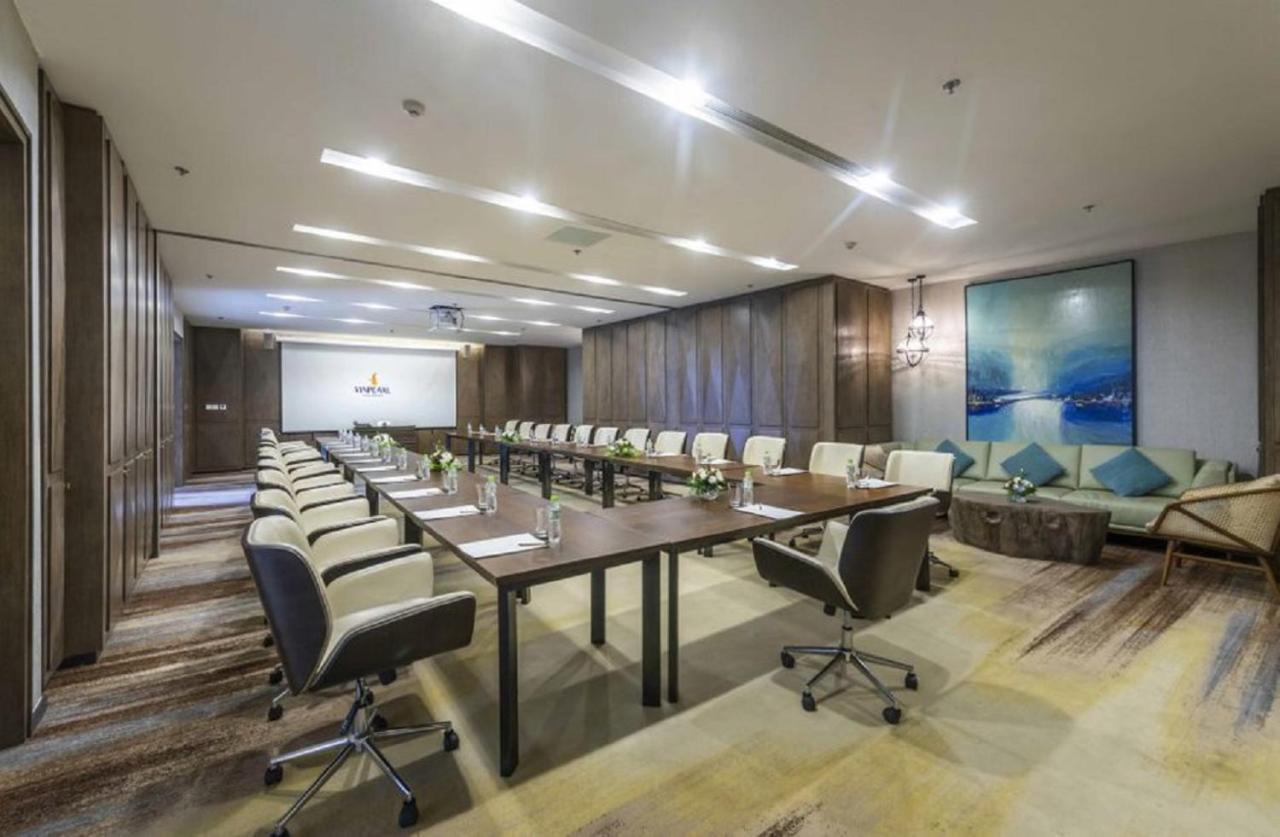 Курортный комплекс Vinpearl & Golf Nam 5*