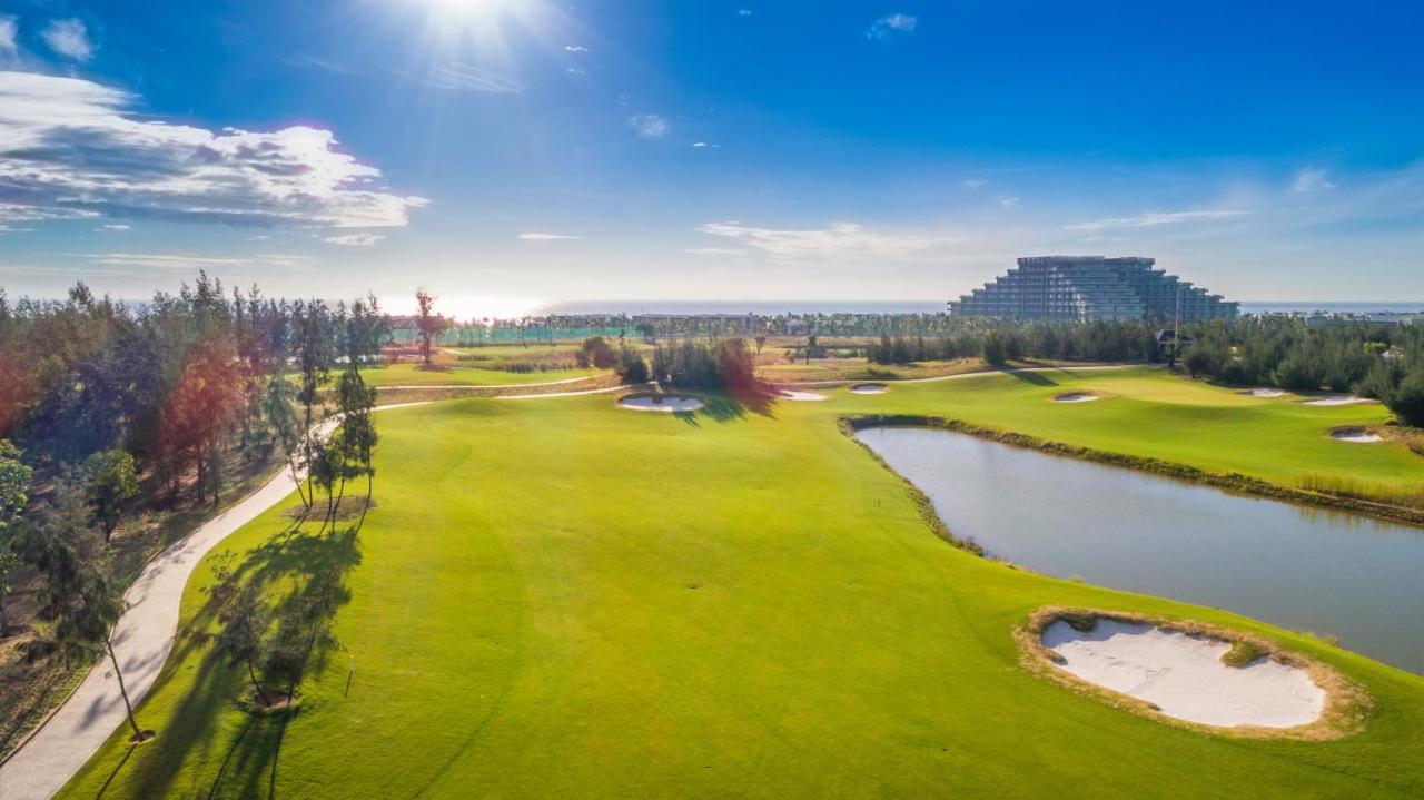 Vinpearl & Golf Nam Хойан